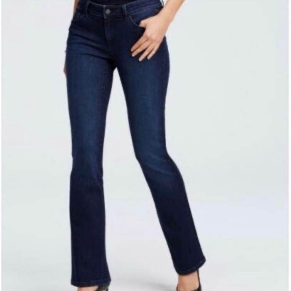 Ann Taylor Dark Blue Curvy Bootcut Jeans Size 6